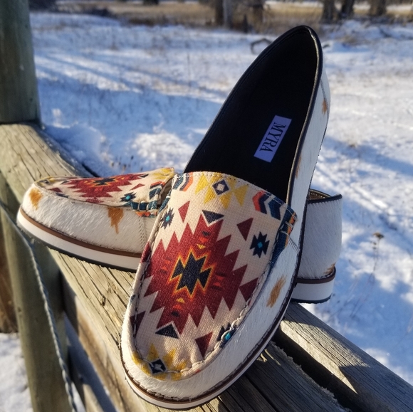 *sold*Country Loafers with hair on cowhide and canvas - Picture 3 of 5